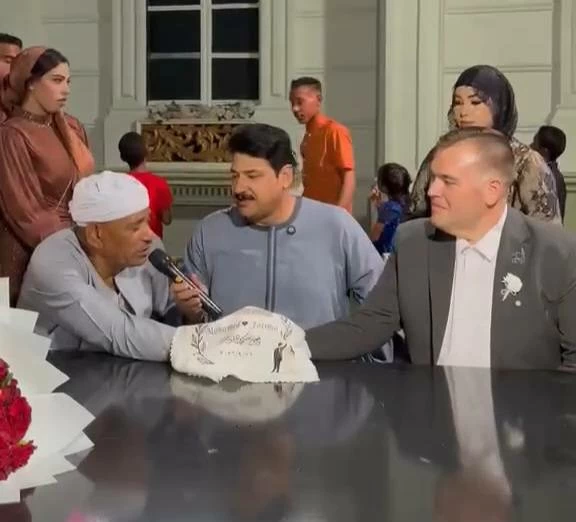 بعد 4 أشهر من إسلامه.. ألماني يعقد قرانه على فتاة من قنا (فيديو)