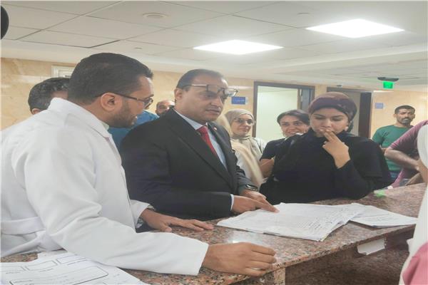 صحة قنا تعلن عن حركة تنقلات لقيادات الإدارات