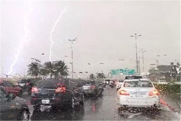 من الشبورة إلى الأمطار.. الأرصاد تكشف خريطة الظواهر الجوية الأيام المقبلة