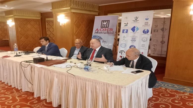 وزير الاتصالات الأسبق: الذكاء الاصطناعي يقترب من الخروج عن السيطرة البشرية