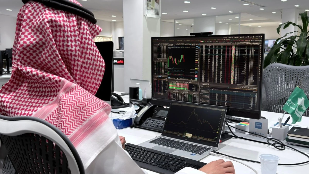 “تاسي” على أبواب أسبوع متقلب وعوائد السندات تُمسك ببوصلة الاتجاه