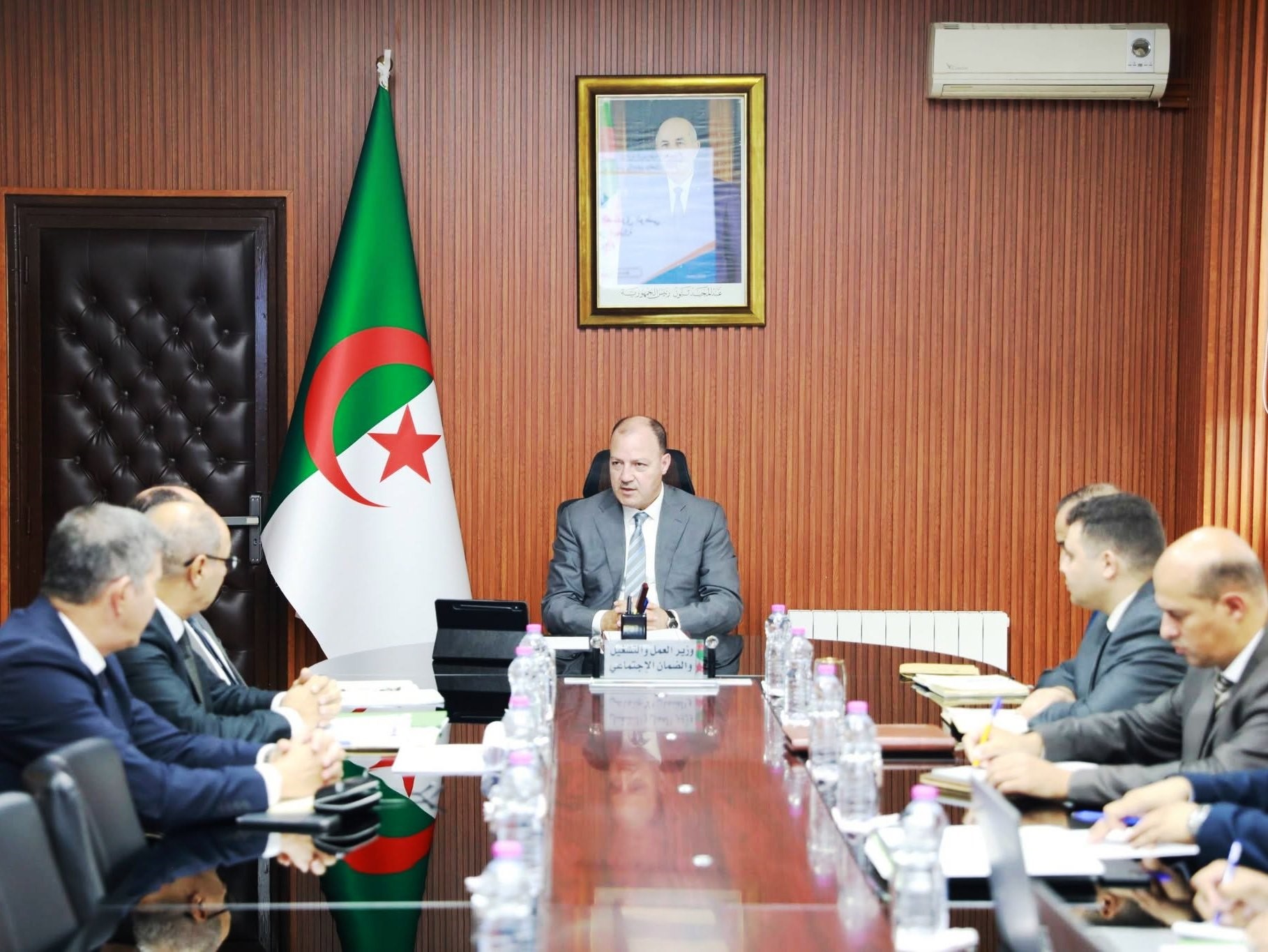 حطاب يدعو الى تعزيز دور الصندوق الوطني للتأمين عن البطالة في دعم التنمية الاقتصادية وترقية الشغل