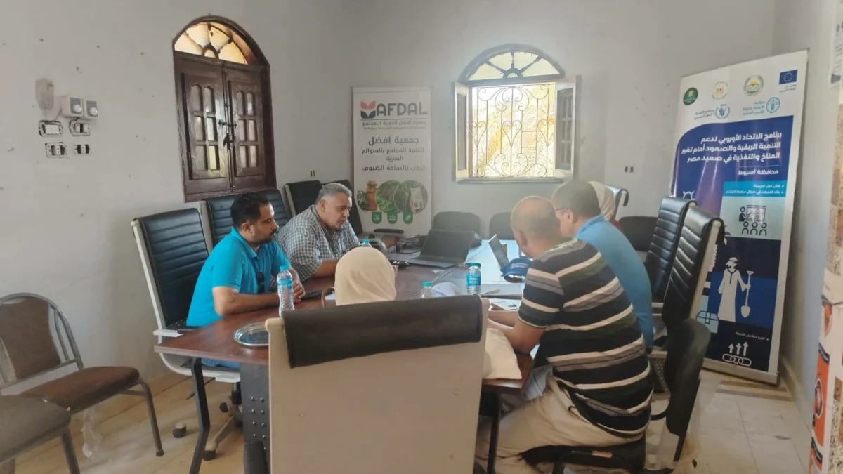 محافظ أسيوط: مشروعات تنموية بقرى أبنوب ضمن حياة كريمة لدعم الزراعة وتدوير المخلفات وتحسين جودة الحياة