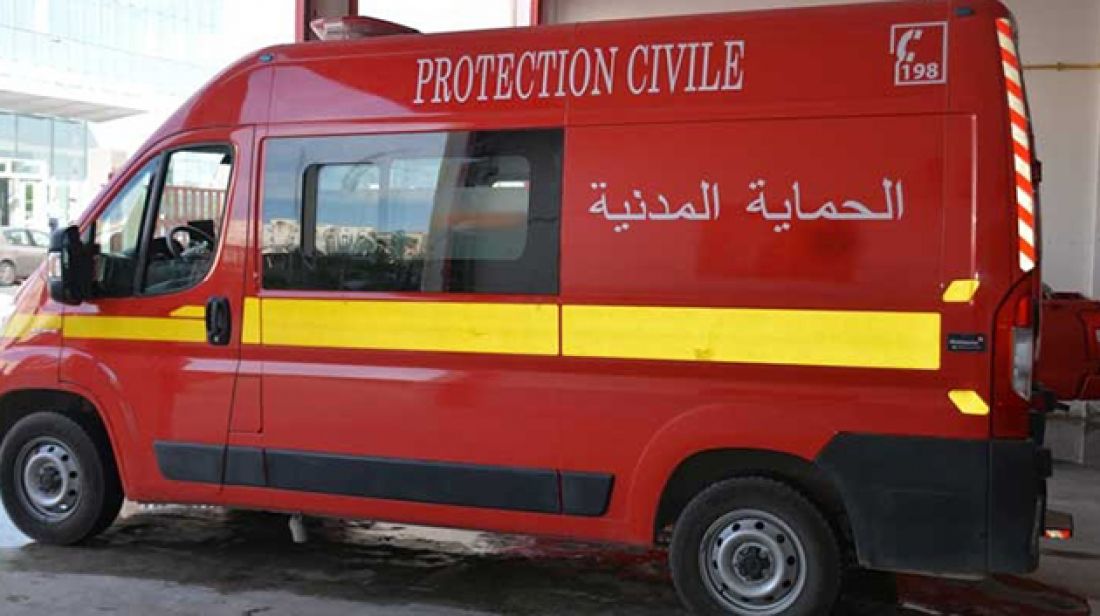 ‫إحالة تلميذة على قسم الإنعاش إثر سقوطها من حافلة بقفصة: التفاصيل (فيديو)
