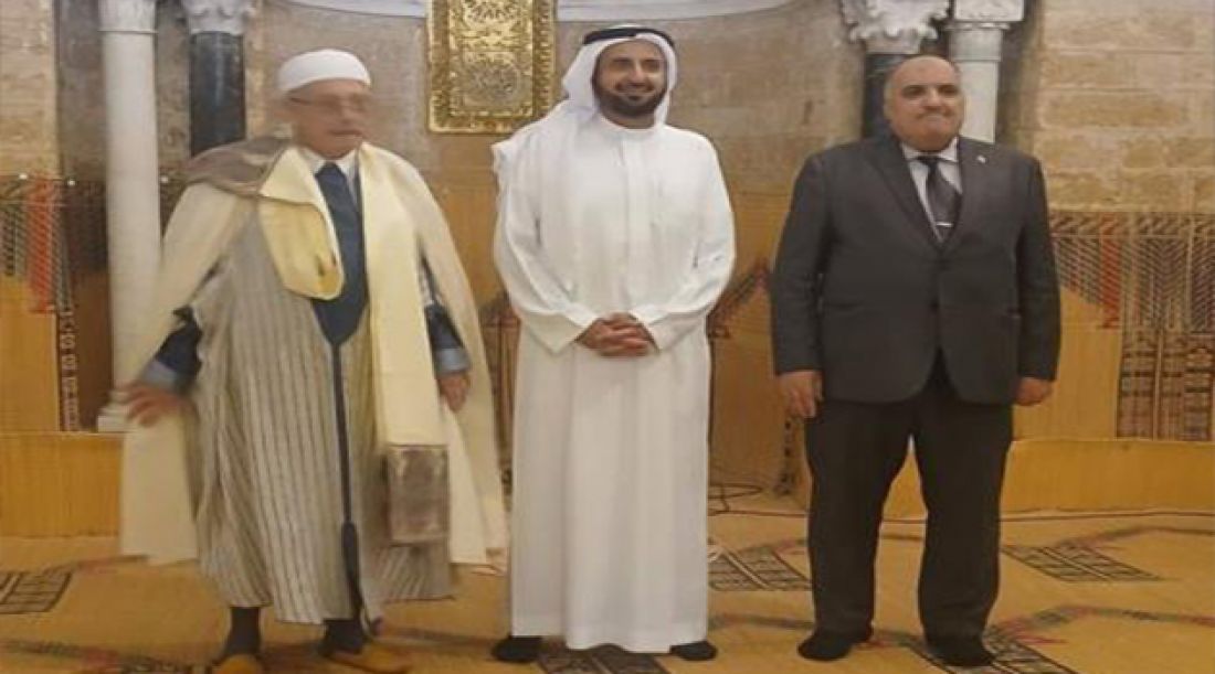 ‫شملت الزيارة جامع الزيتونة.. وزير الحج والعمرة السعودي يزور مدينة تونس العتيقة