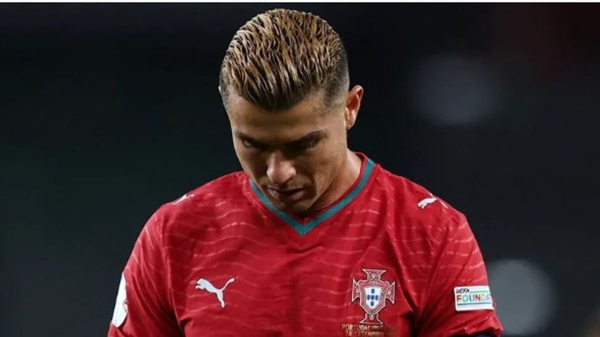 وليد الركراكي ينتقد إدارة أزمة كريستيانو رونالدو مع منتخب البرتغال