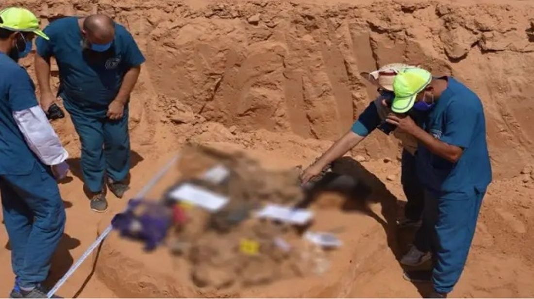 ‫ليبيا: التعرّف على هوية 6 من ضحايا المقابر الجماعية