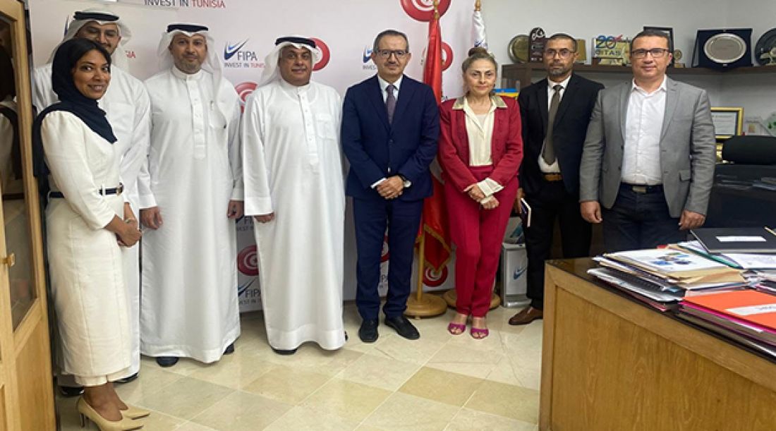‫تباحث دفع إنجاز مشروع المرفأ المالي خليج تونس