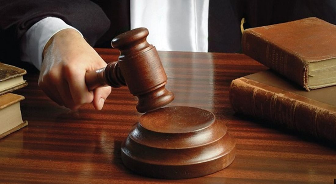 ‫قضية ‘التآمر’: إقرار حكم بالسجن لمدة 33 سنة ضدّ أحد المتهمين