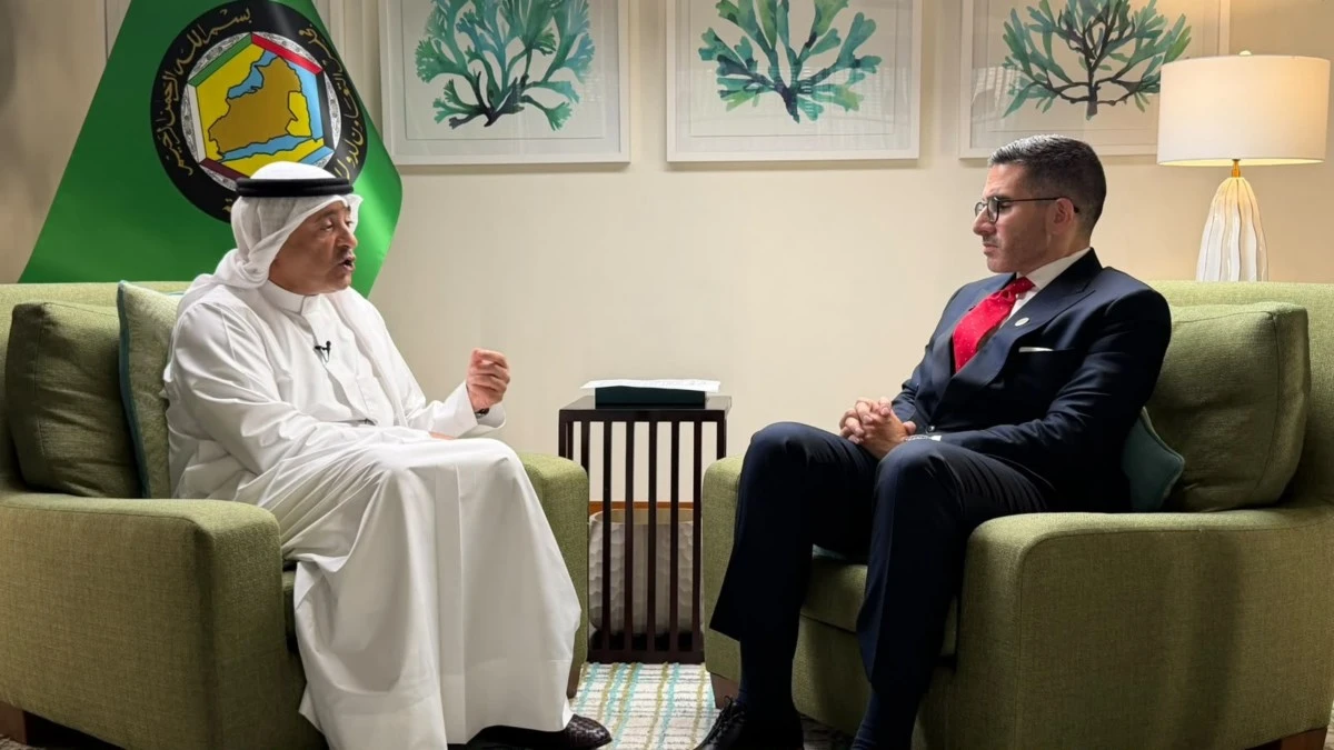 البديوي: إعفاء مواطني 5 دول خليجية من “شنجن” قريب جدا