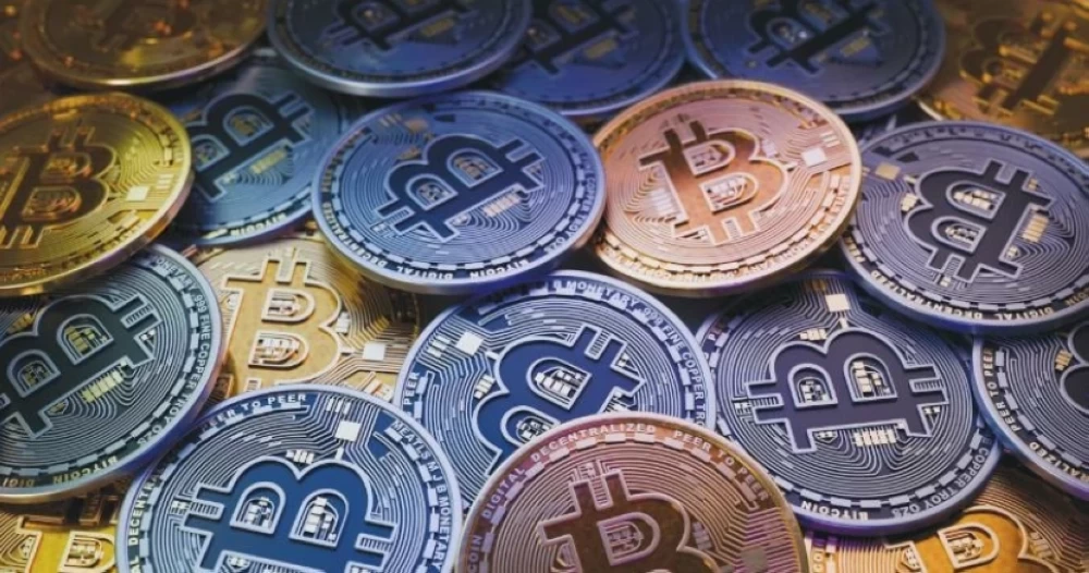 بتكوين تتجاوز 86 ألف دولار.. وترقب لبيانات الوظائف الأمريكية