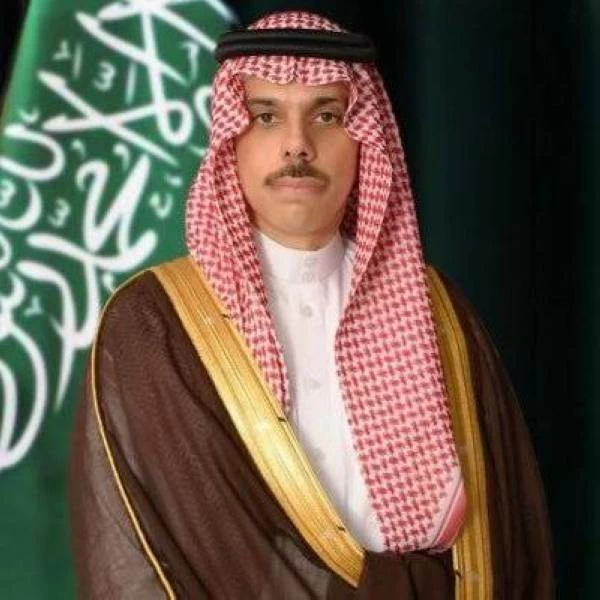 وزير الخارجية يبحث ونظيريه المصري والأردني العلاقات الإستراتيجية ومستجدات المنطقة