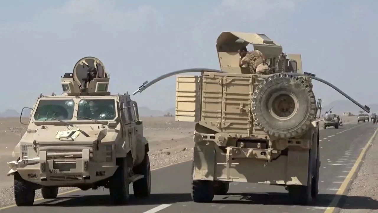 الجيش اليمني يستعيد مواقع في تعز.. وغارات تدك الحوثيين في مأرب