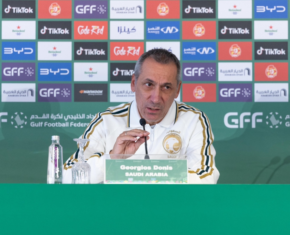 دونيس ينضم إلى قائمة مدربي الذهب في تاريخ المنتخب السعودي