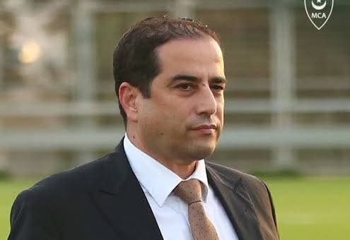 حاج رجم يرد على تصريحات شاوش وينفي تلقي إدارة المولودية 35 مليار سنتيم شهريًا