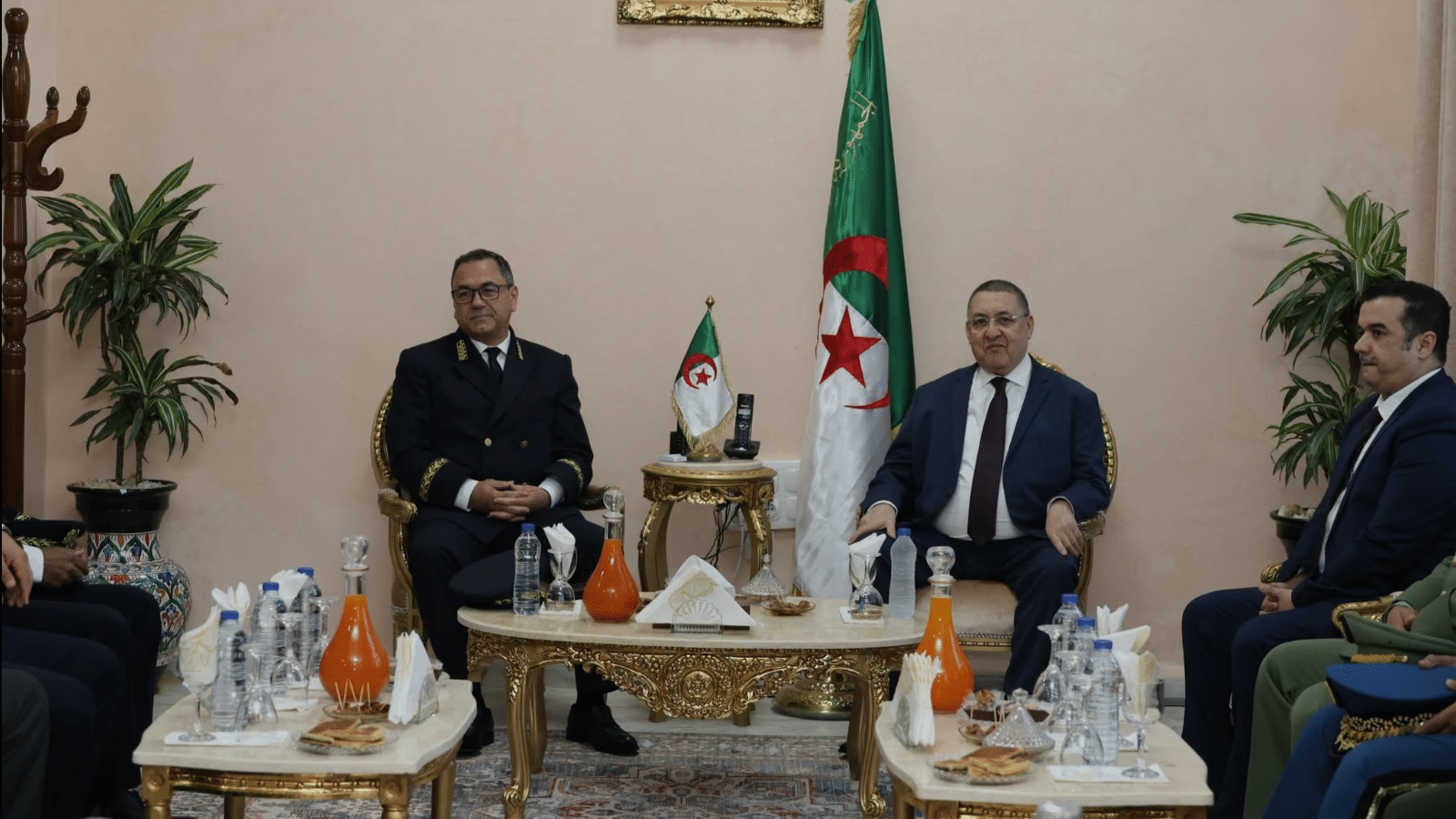 وزير الداخلية يشرف على تنصيب محمد مزيان واليا لولاية بجاية