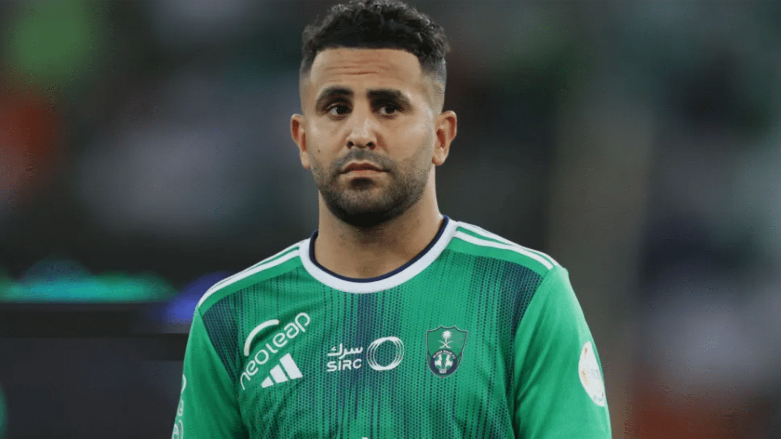 تطور جديد يقرب محرز من العودة إلى الأهلي السعودي