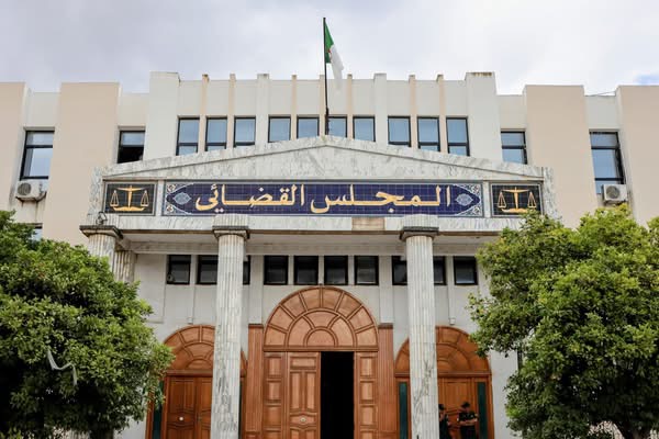الفصل في قضية اختلاس تعود إلى 30 سنة بعنابة – الشروق أونلاين