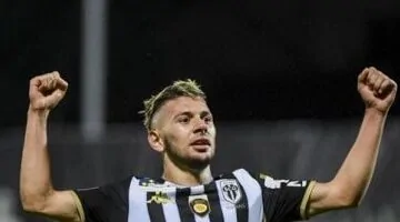 الزمالك يواصل المفاوضات مع الجزائرى فريد الملالى للاتفاق على المقابل المادى