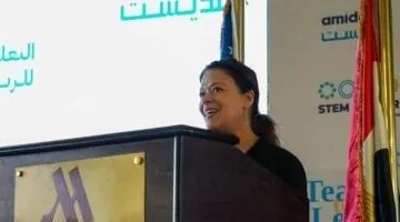 عاجل..                                             سفارة واشنطن تثمن التعاون مع مصر فى التعليم وتحتفل بتخرج 57 معلماً مصرياً