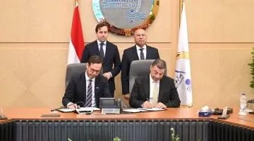 عاجل..                                             كامل الوزير يبحث مع الجانب السويدى توطين صناعات الأتوبيسات الكهربائية